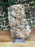 Stilbite with apophyllite