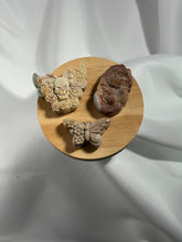 Polychrome jaspis Carvings