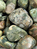 Choose From Multiple Natural Stones – Perfect for Decoration or Gifting