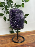 Amethyst on stand – B quality