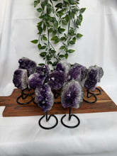 Amethyst on stand – B quality
